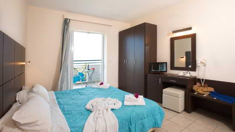 Mareblue 4* Agios Spyridon (Corfu)