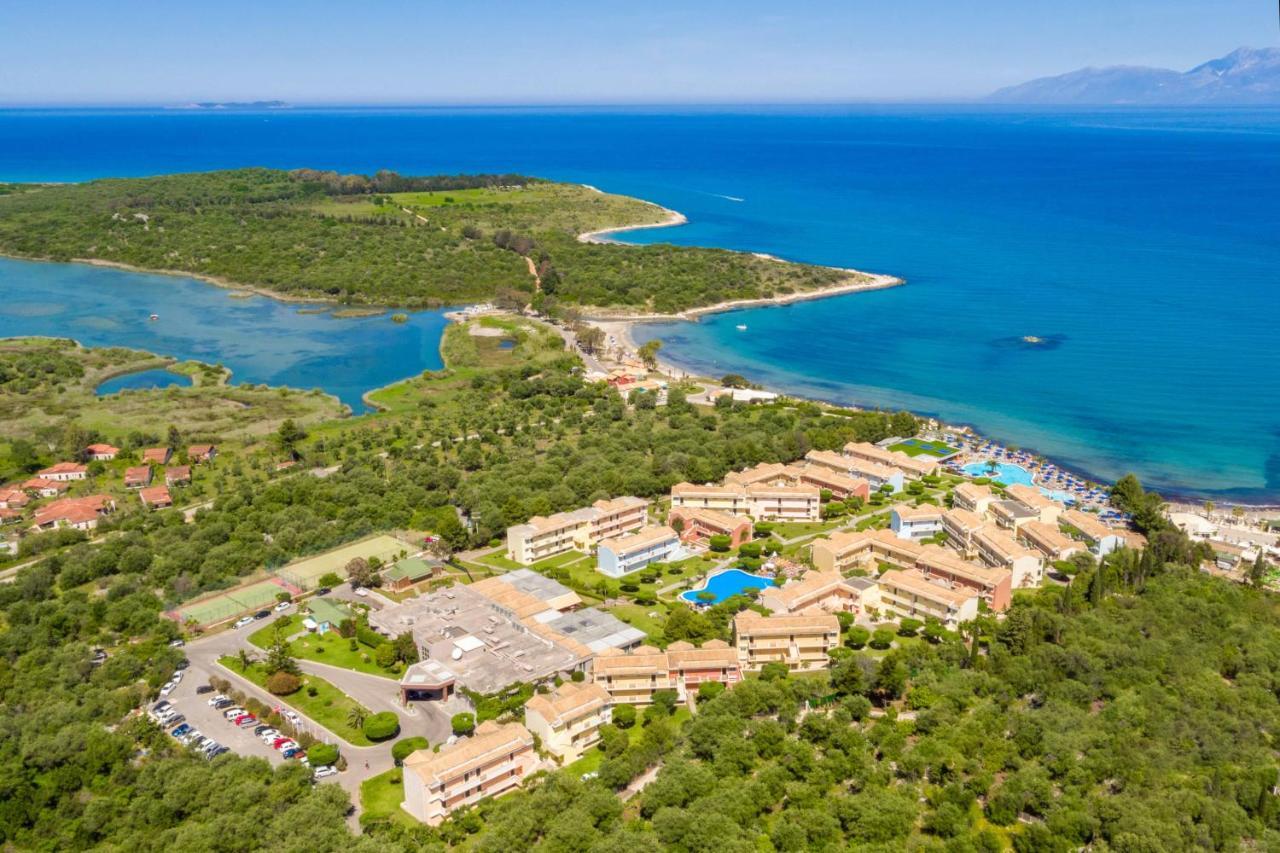 Mareblue Θέρετρο Άγιος Σπυρίδωνας